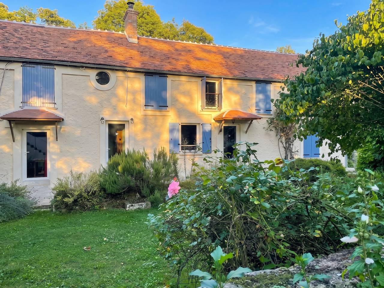 Maison spacieuse avec sauna à Héricy de 230 m² in Héricy, Seine-et-Marne