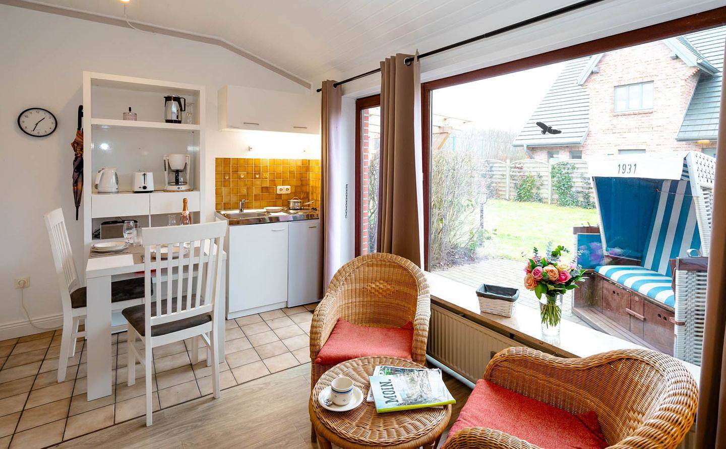 Ganze Wohnung, Die ebenerdige Ferienwohnung Krabbe liegt im ruhigen alten Westerländer Ortskern in Sylt (Gemeinde), Sylt