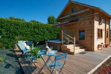 Location de vacances pour 4 personnes, avec jardin et jacuzzi à Auberville