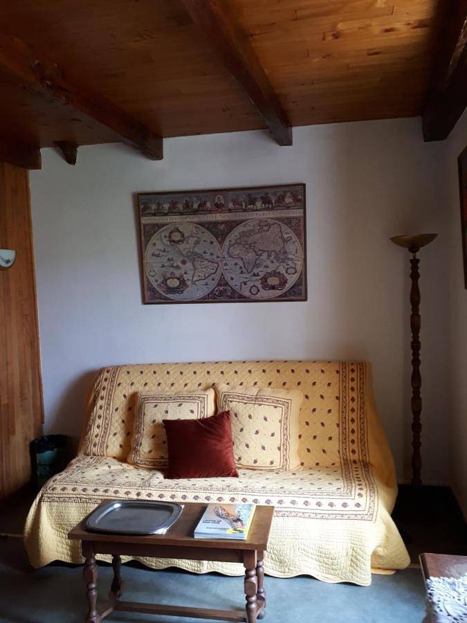 One-Bedroom House in Lascabanes, Quercy
