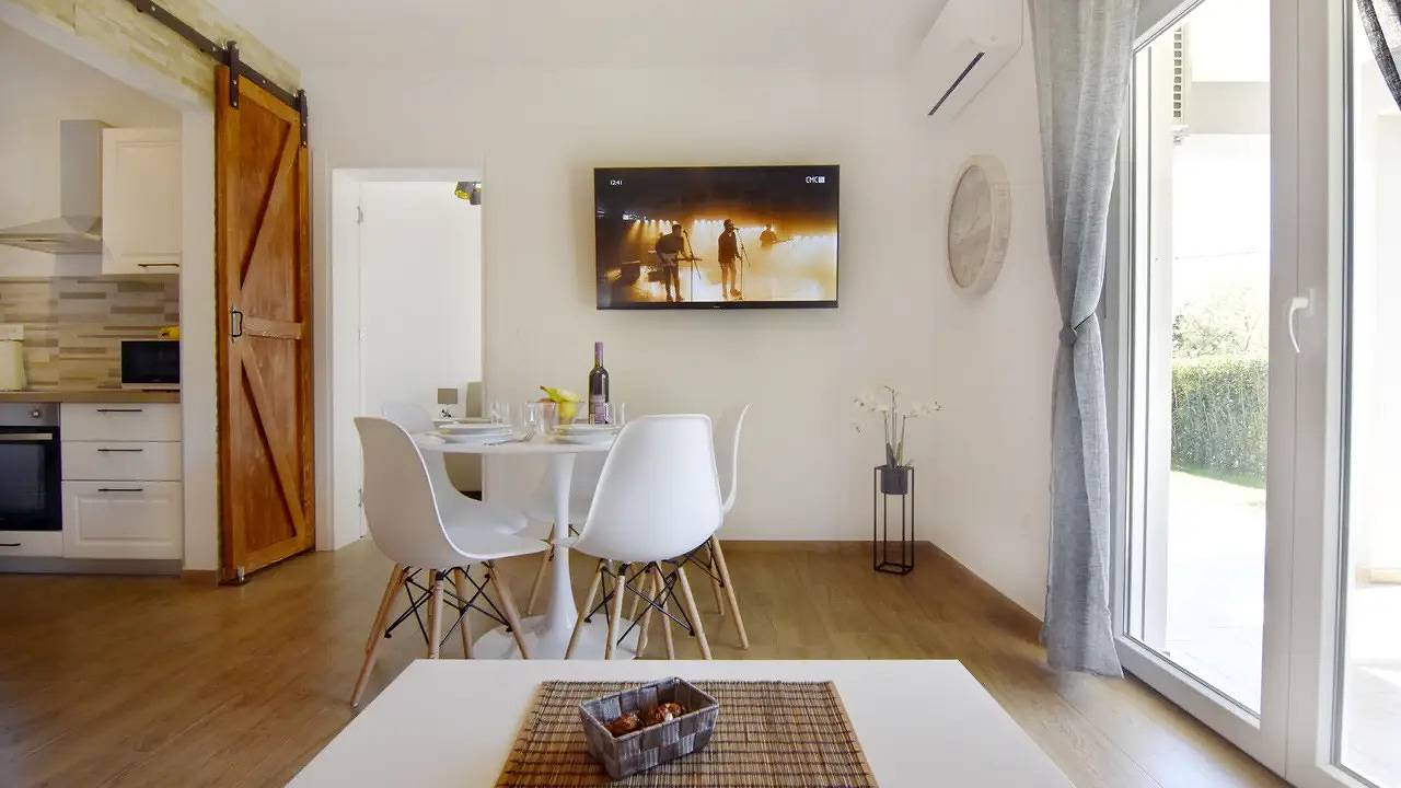 Ganze Ferienwohnung, Ferienwohnung für 5 Personen (52 m²) in Čepljani in Umag und Umgebung