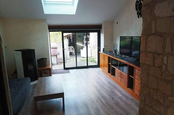 Location de vacances pour 6 personnes, avec terrasse et jardin à Loudun - 4