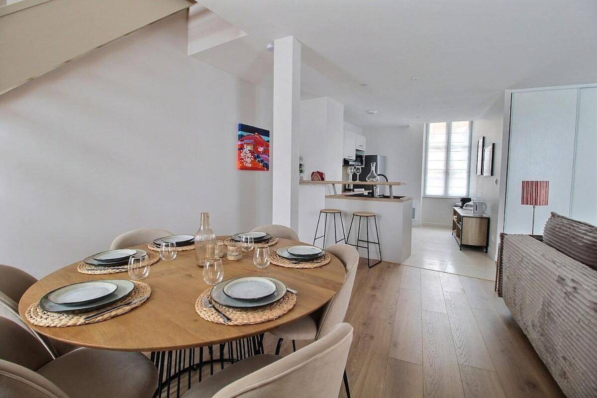 Appartement entier, Résidence des Beaux Arts in Bourges, Région de Bourges