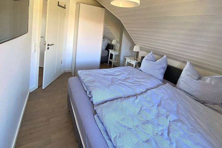 Appartement entier, Appartement exclusif avec grande terrasse près de la plage avec sauna in Langeoog