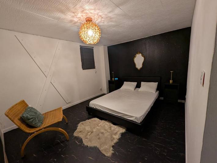 Location de vacances pour 4 personnes, avec jacuzzi et jardin dans Crouttes-sur-Marne