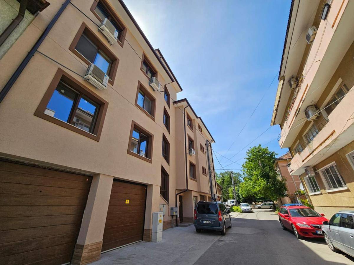 Appartement entier, One-Bedroom Apartment with Balcony in Dobritch, Dobritch (oblast)