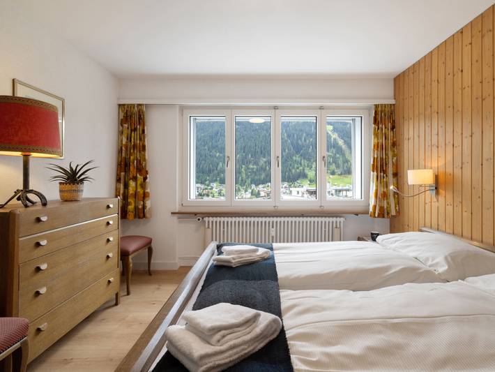 Gîte pour 6 personnes, avec balcon à Davos - 4