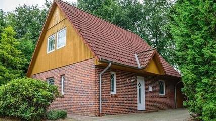 Ferienhaus für 5 Personen, mit Garten und Sauna sowie Terrasse in Sögel