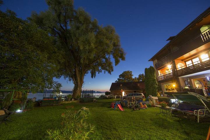 Gästehaus Ritsche - Doppelzimmer mit Wc und Dusche in Strandbad Nußdorf, Überlingen