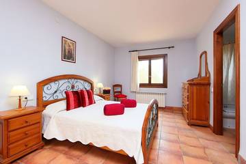 Villa pour 8 Personnes dans Terres de l'Èbre, Costa Dorada, Photo 2