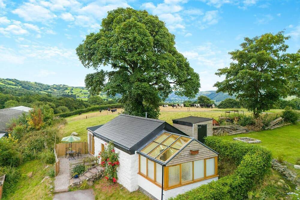 1 Bed in Llanrwst (oc-wag696) in Llanrwst, Snowdonia