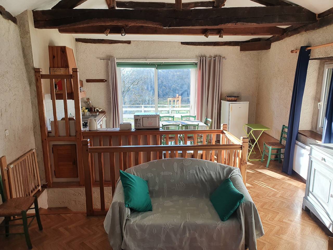 Charmante Maison Classée 3 Étoiles, Idéale pour Séjour Paisible et Authentique dans le Tarn in Montredon-Labessonnié, Région de Castres