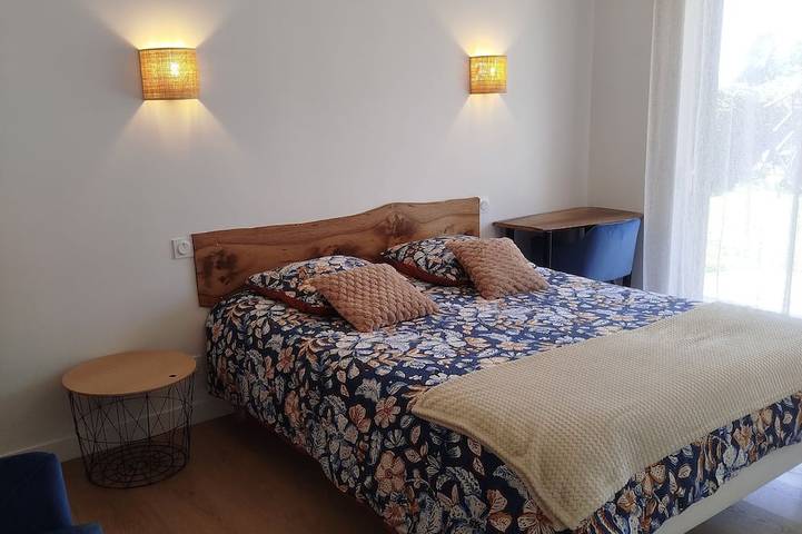 Location de vacances pour 6 personnes, avec jardin et terrasse à Courlay - 2