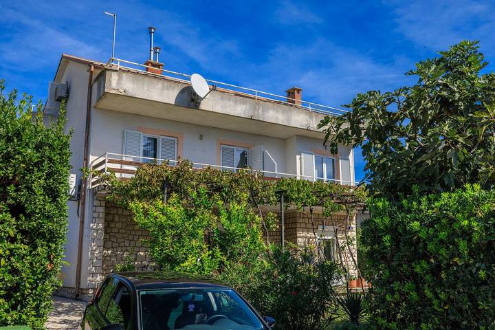 Ferienwohnung für 3 Personen, mit Balkon und Terrasse sowie Garten in Novi Vinodolski - 4