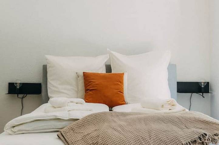 Ganze Wohnung, Boho Meets Modern – The Perfect City Escape in Düsseldorf-Friedrichstadt, Düsseldorf