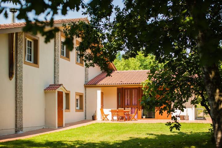 Apartamento para 6 personas, con jardín en Álava