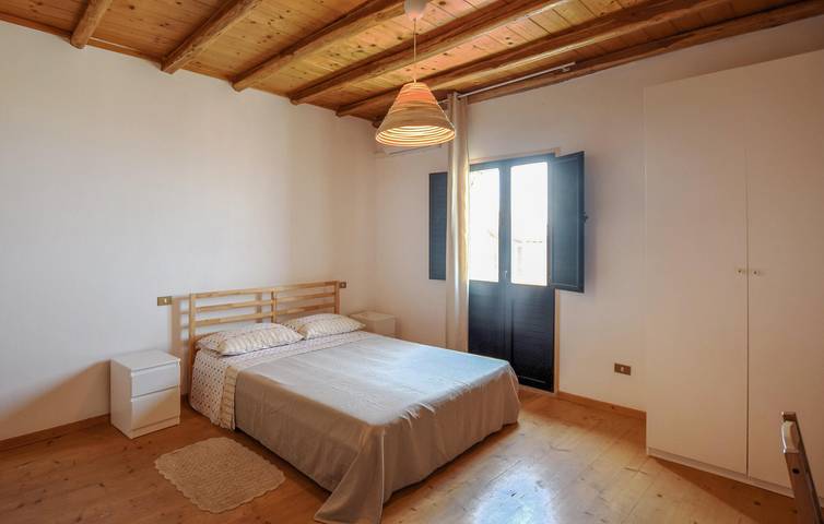 Sea View Apartment with Parking in Motta San Giovanni in Motta San Giovanni, Reggio Calabria Province