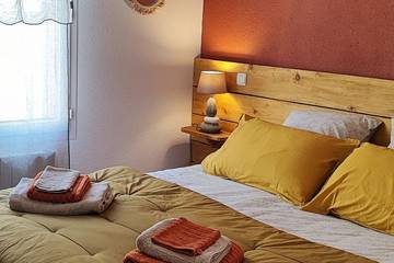 Appartement De Vacances pour 4 Personnes dans Vaison-la-Romaine, Parc naturel régional du Mont-Ventoux, Photo 2