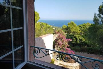 Villa pour 6 personnes, avec terrasse et jardin dans Les Issambres