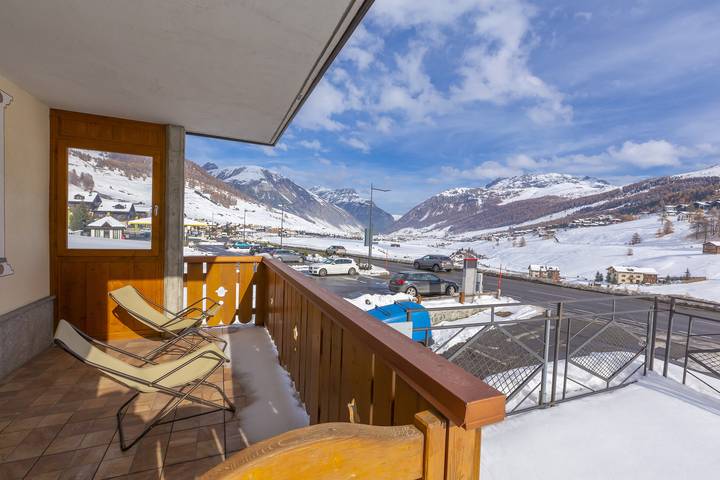 Apartament wakacyjny dla 6 osób, z Balkon i Taras oraz Basen dla dzieci w Livigno