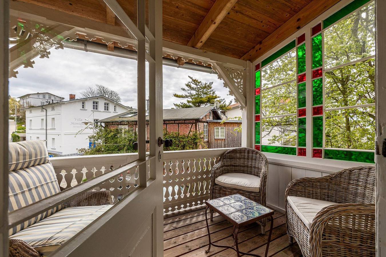 Ganze Wohnung, Charmante Villa Gustavia in Sassnitz mit Balkon - Fewo Königsstuhl in Sassnitz, Nationalpark Jasmund