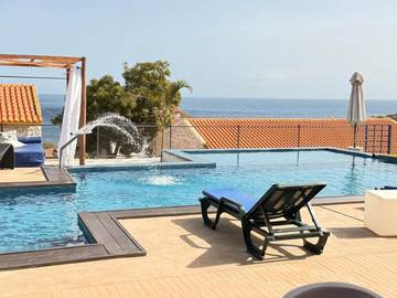 Villa pour 4 personnes, avec piscine et jardin ainsi que vue et sauna dans Cap-Vert