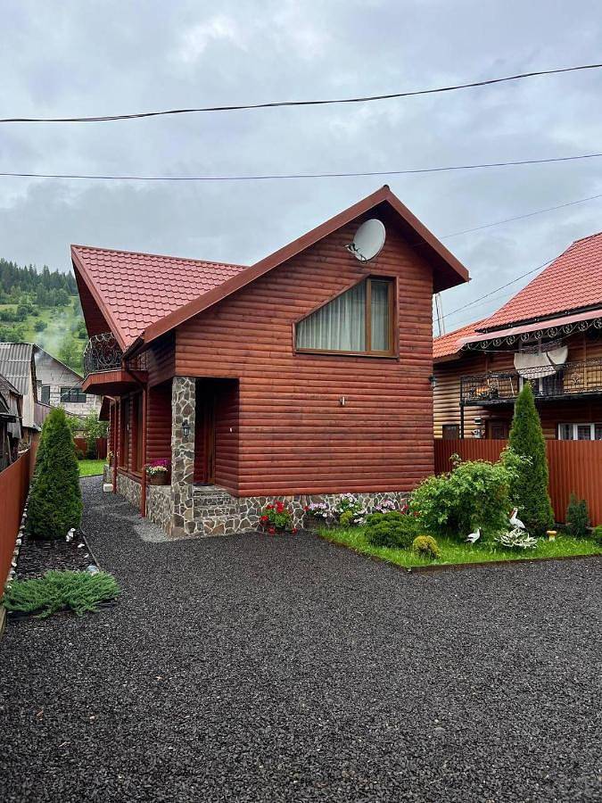 Domek letniskowy dla 4 osób, z Balkon i Taras oraz Ogród i Widok w Ukraina