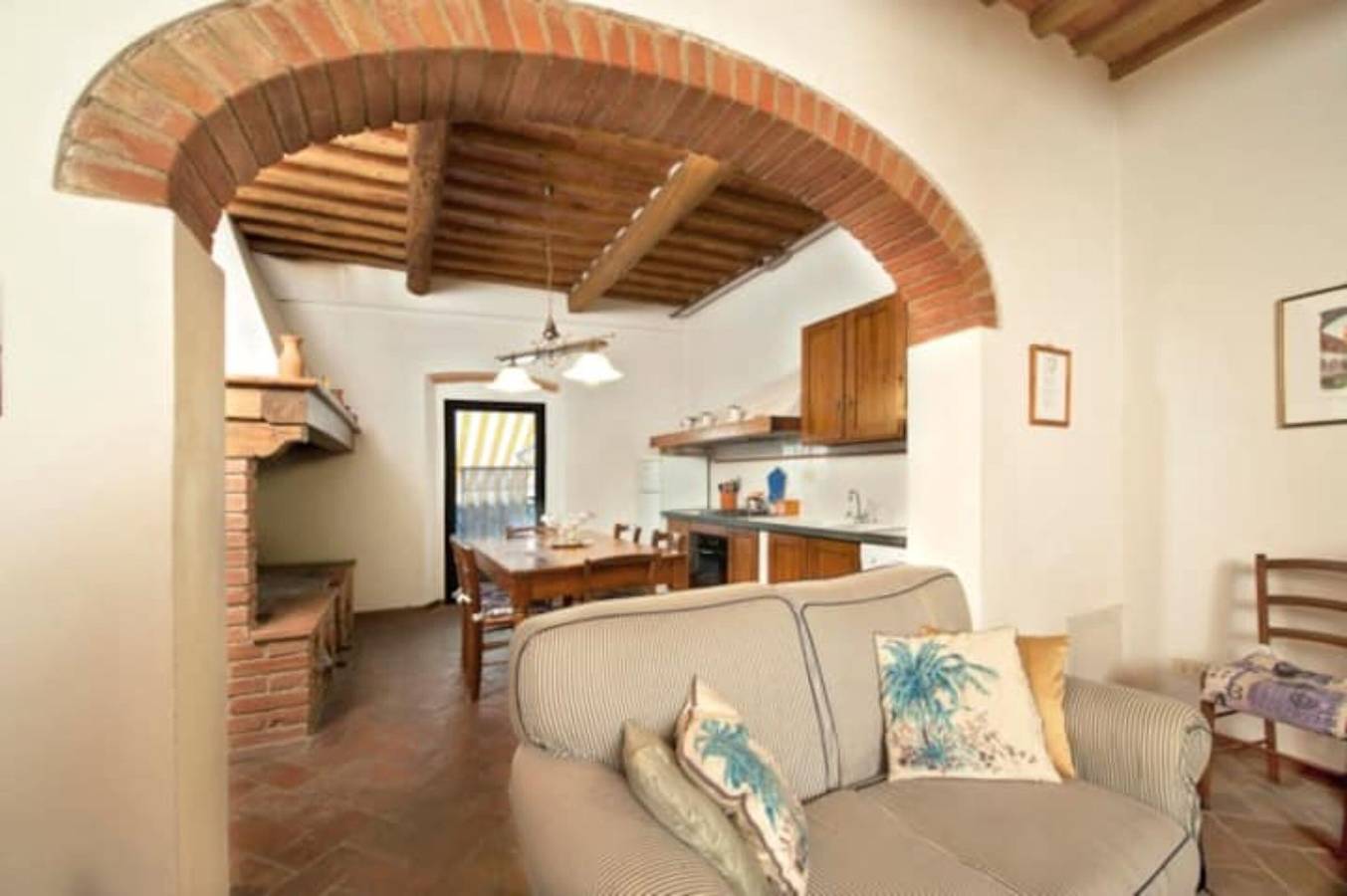 Appartement entier, Cipressina – Grand appartement toscan avec piscine pour familles et groupes in Montespertoli, Province de Florence