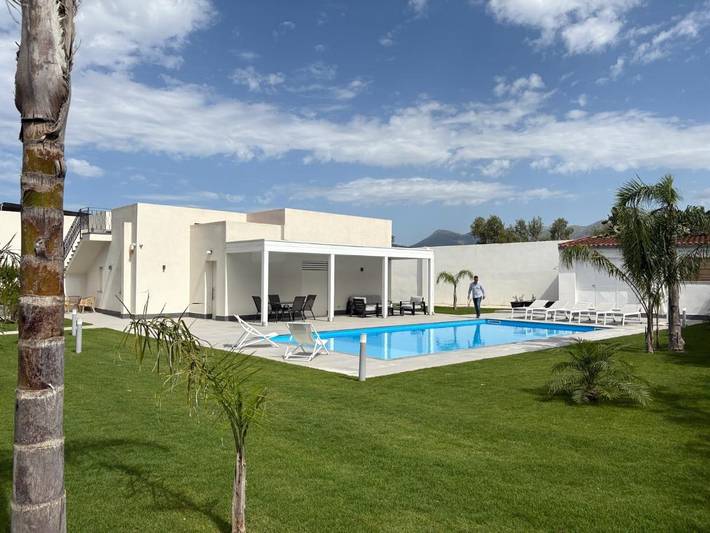 Villa pour 8 personnes, avec jardin ainsi que vue et piscine à Carini - 2