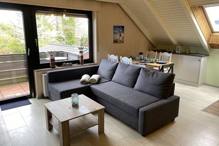 Holiday apartment for 6 people, with balcony and sauna as well as pool and garden - 1