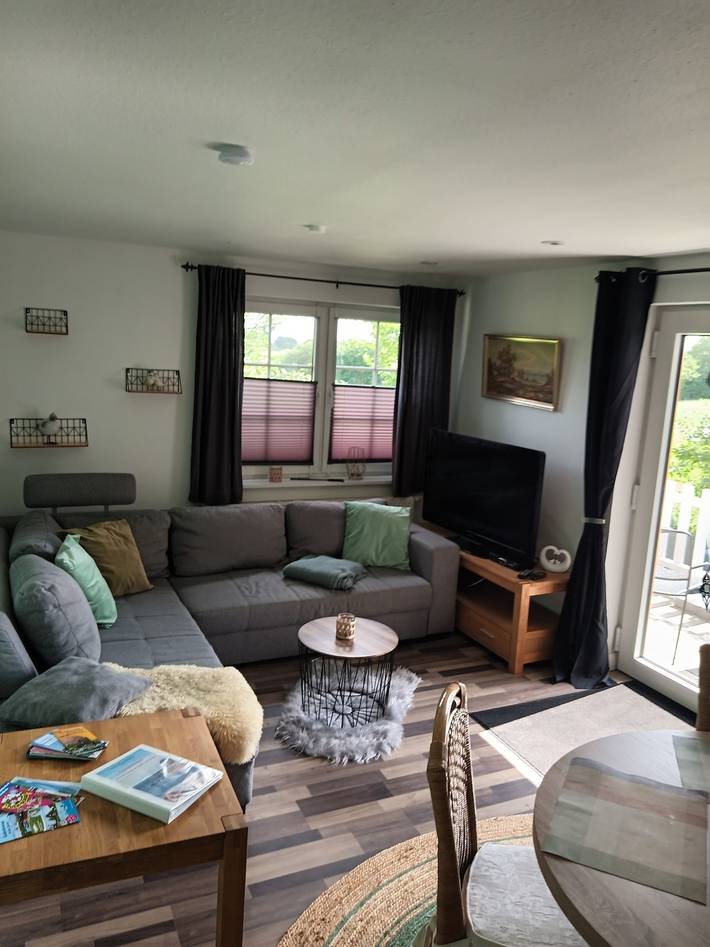 Ferienwohnung für 5 Personen, mit Balkon und Garten in Scheggerott