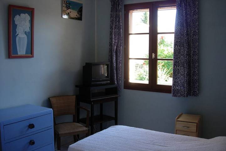 Location de vacances pour 6 personnes, avec Jacuzzi ainsi que Terrasse et Jardin à Uzès - 4