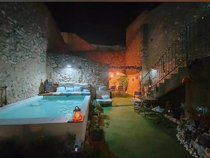 Maison d’hôte pour 4 personnes, avec piscine ainsi que vue et jardin en Espagne - 2