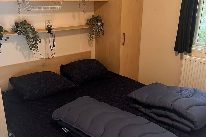 Ferienanlage für 4 Personen, mit Garten und Pool in Den Haag - 2