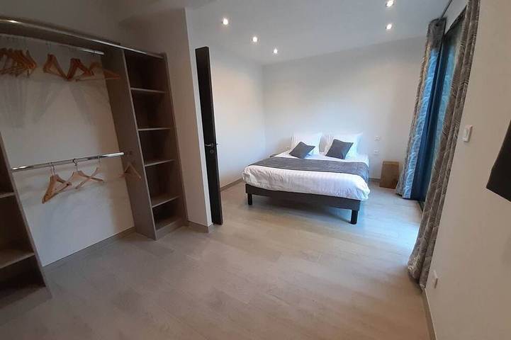 Ganze Wohnung, 3 Pieces de Luxe Rez de Jardin \" les Embruns\" in Èze, Mittelmeerküste (Frankreich)