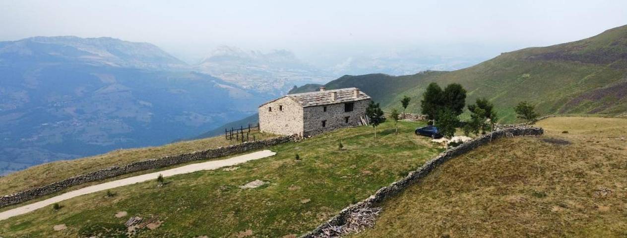 Casa rural para 4 personas, con vistas y jardín en Soba - 3