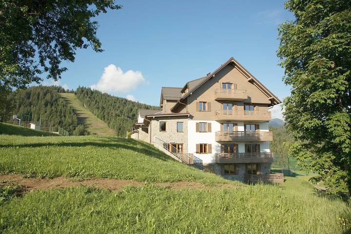 Ferienwohnung für 8 Personen, mit Ausblick und Terrasse, mit Haustier