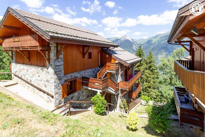 Gîte pour 10 personnes, avec Balcon