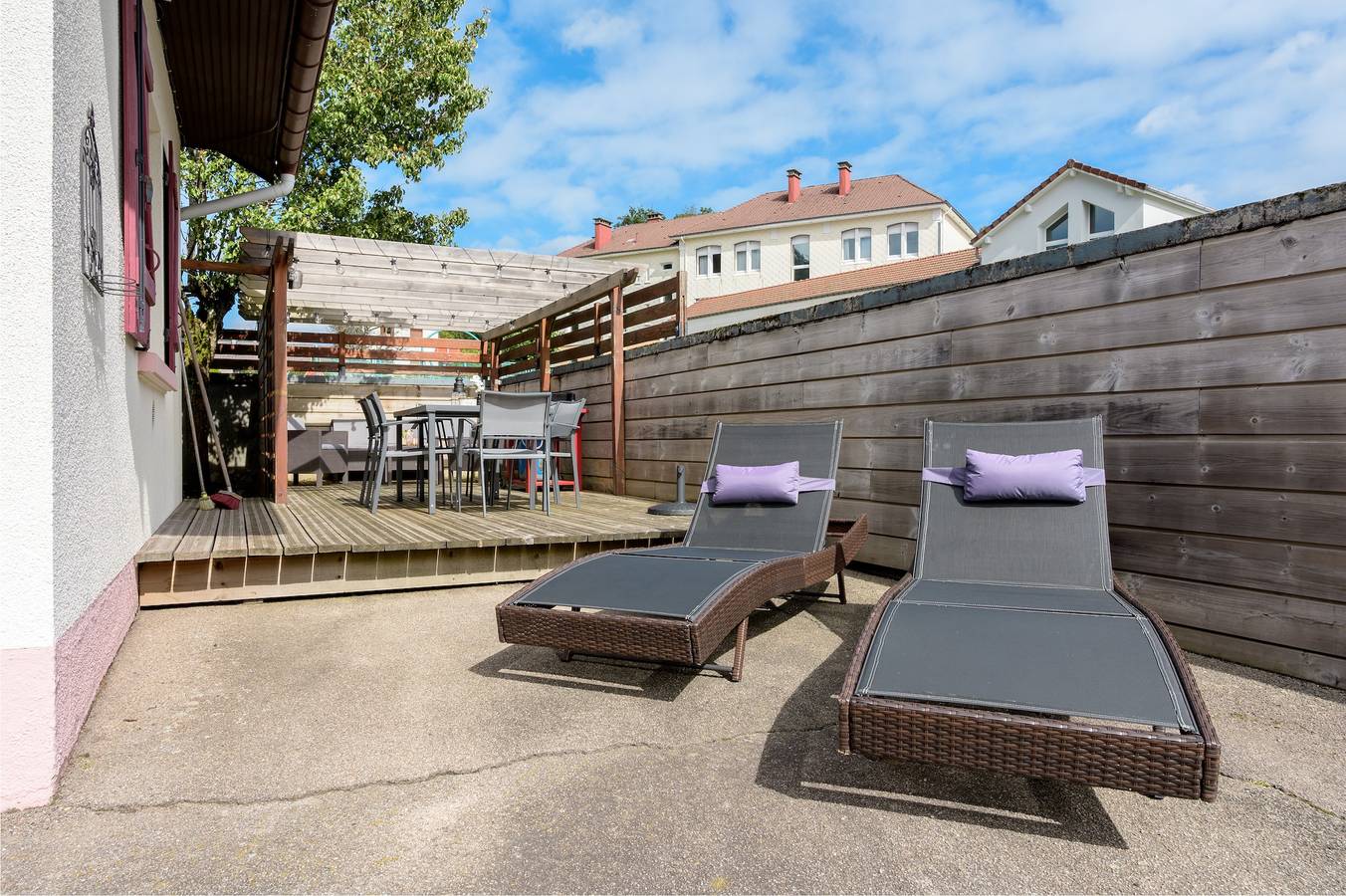 Chalet "La Petite Chaumière" avec vue sur les montagnes, terrasse privée et Wi-Fi in Saint-Maurice-sur-Moselle, Région d'Épinal