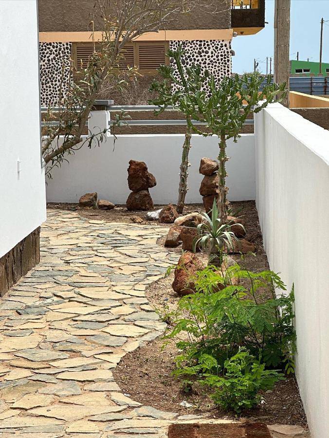 Gîte pour 6 personnes, avec vue et terrasse dans Salamansa - 4