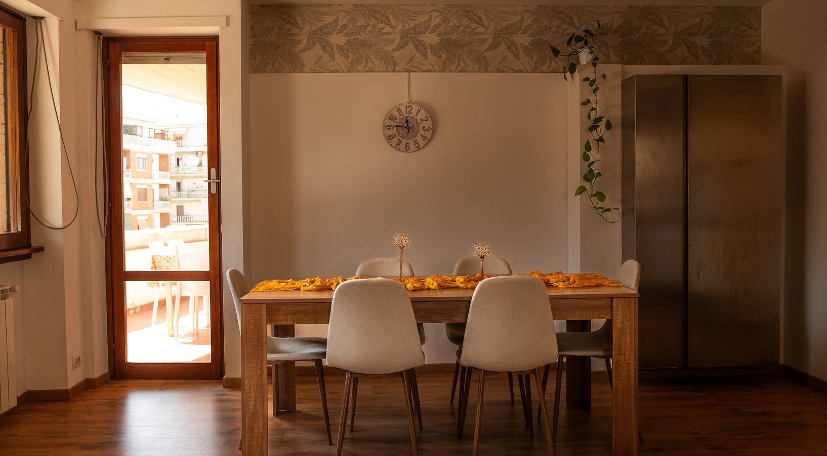 Appartement entier, Domus Piscariae – Appartement avec terrasse privée, Wi-Fi et climatisation in Rome, Province de Rome