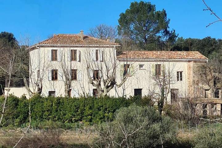 Appartement de vacances pour 2 personnes, avec Terrasse et Jardin ainsi que Piscine et Vue
