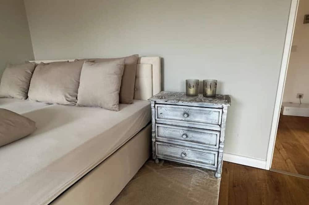 Ganze Wohnung, Lakefront Studio - Teil der Holidayescapes Kollektion in Pönitzer See, Scharbeutz