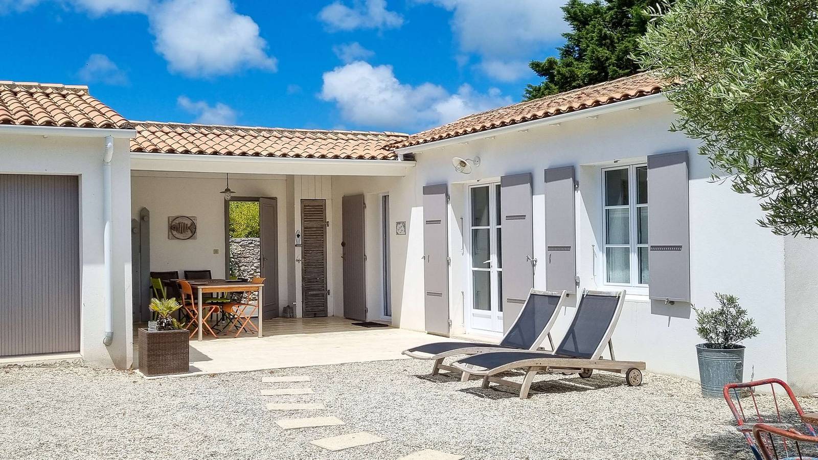 Appartement de vacances entier, Villa de plain-pied, au lieu dit La Passe in La Couarde-sur-Mer, Île de Ré
