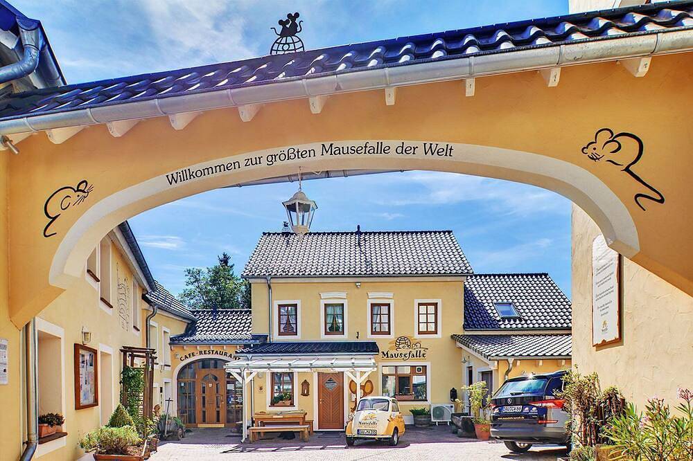 Ganze Wohnung, Standard Einzelzimmer - Spa und Wellness Hotel am Eifelsteig*** in Neroth, Vulkaneifel