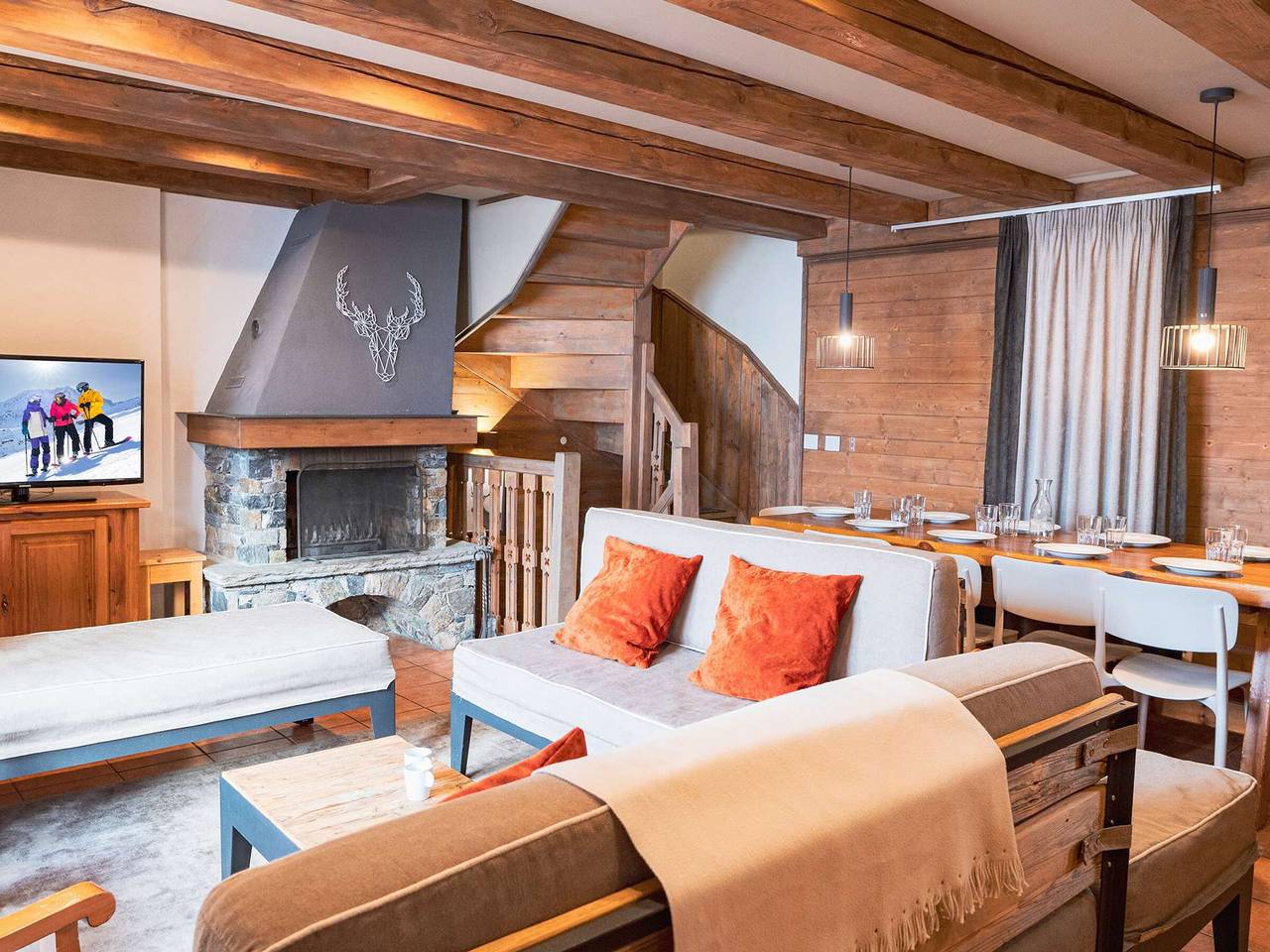 Chalet triplex à Val Thorens - 10 pers, cheminée, à 50m des pistes in Val Thorens, Massif de la Vanoise
