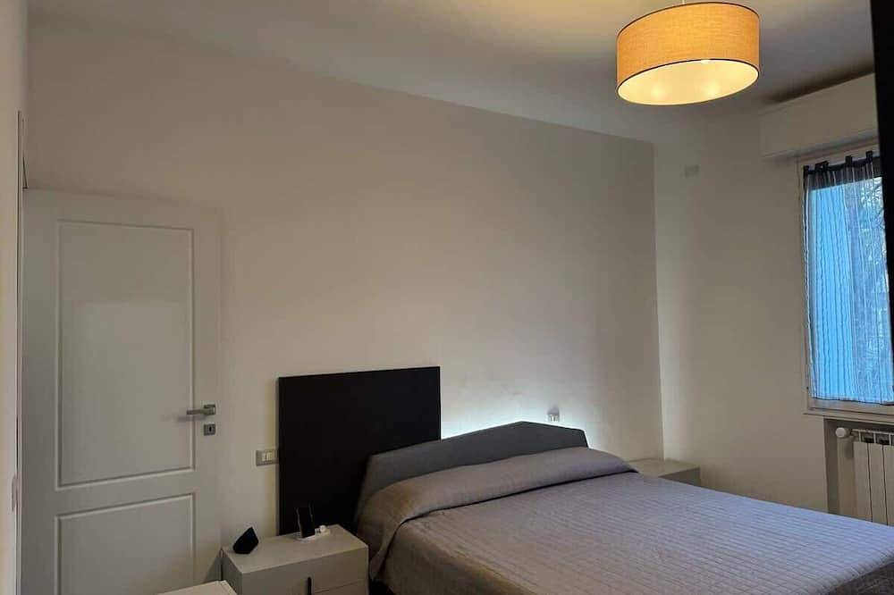 Appartamento intero, Domus Plinio in Modena, Provincia di Modena