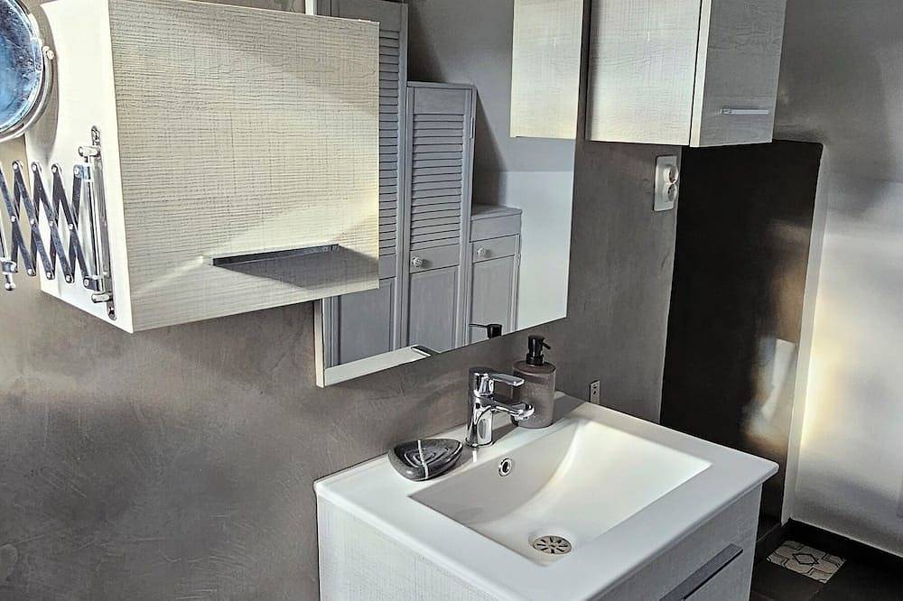 Appartement entier, Gîte \"Le Cerisier\" Domaine des Moizons in Villebernier, Vallée de la Loire