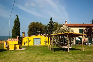 Agriturismo per 8 Persone in Castagneto Carducci, Riviera Toscana, Foto 1