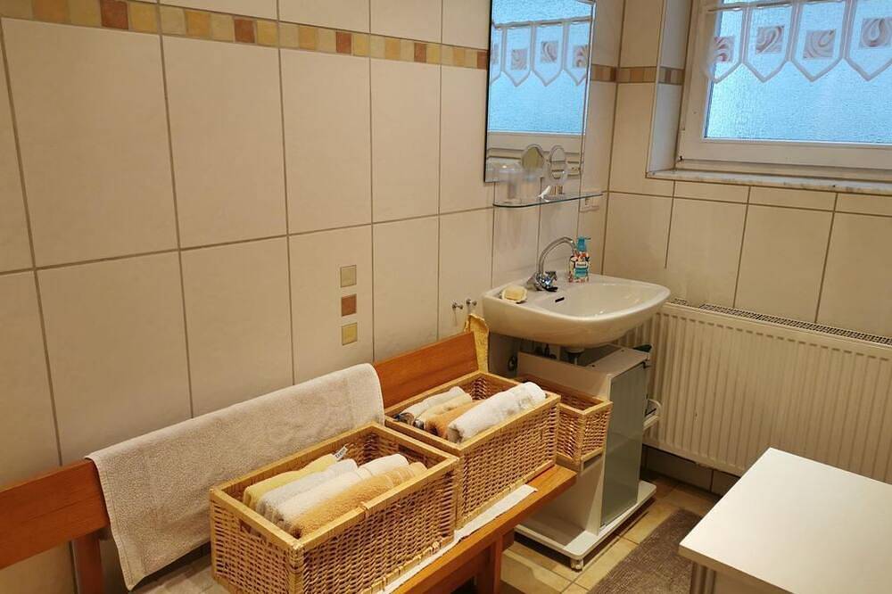 Ganze Wohnung, Ferienwohnung Koch - 5-Bettwohnung in Otterbach, Pfälzer Bergland